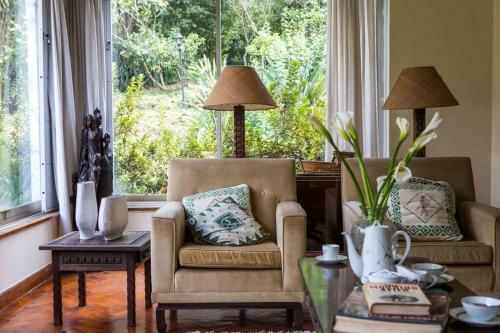 Villa Beautiful Historic Stand Alone In Muthaiga, Nairobi