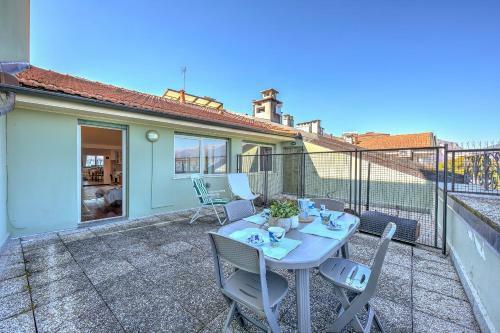 Apartamento Rooftop On Stresa Lake View