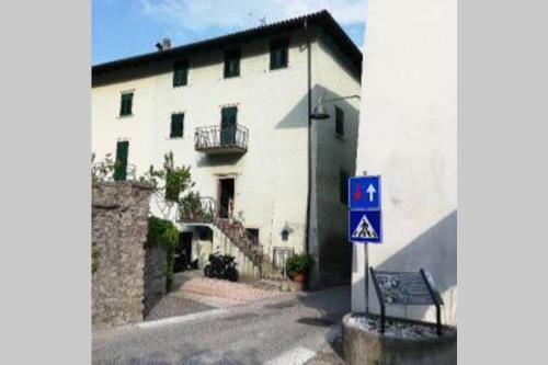 Quiet Apartment In Historical Tower Of Braidon