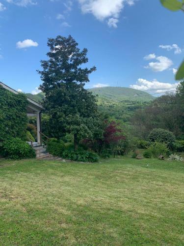 Einzelhaus Mit Gro�er Terrasse Und Garten In Teolo