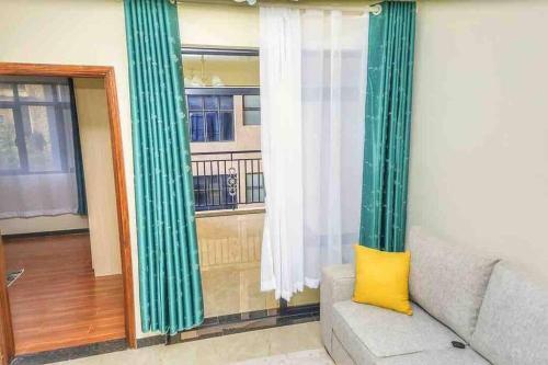 Apartamento Beautiful 2 Bedroom Apt In Kilimani With Balcony.