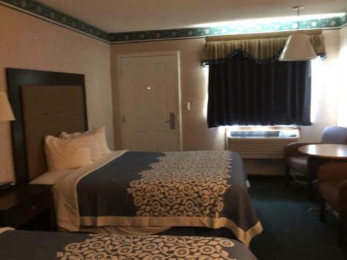 Hotel Super 7 - Bellevue