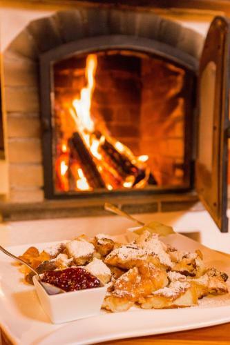 Hostal Gasthof Piburger See