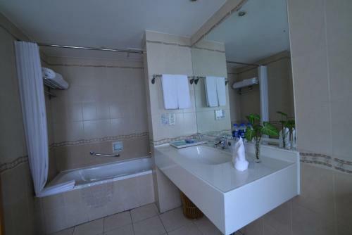 Xiamen Airline Hotel