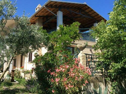 Casa Vacanza Poesia D'abruzzo - Cr 06804dueaffzerozerozerodue Tocco Da Casauria