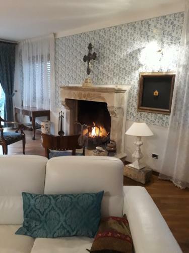 Casa Vacanza Poesia D'abruzzo - Cr 06804dueaffzerozerozerodue Tocco Da Casauria