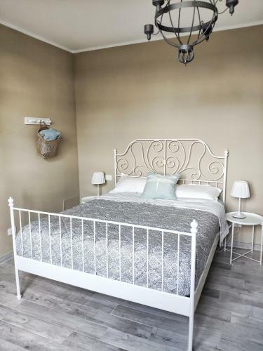 Panoramic Country House Near Vinci-tuscany