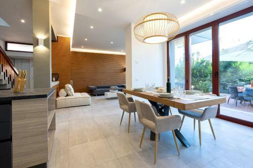 Holidaycasa Villa Ray - Con Accesso Al Mare