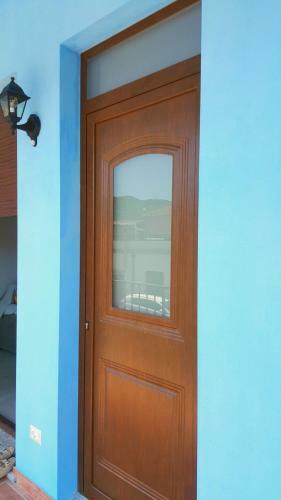 Hostal Casa Azzurra - Blue House