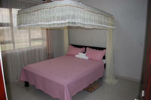 Hope's Apartments And Hotel