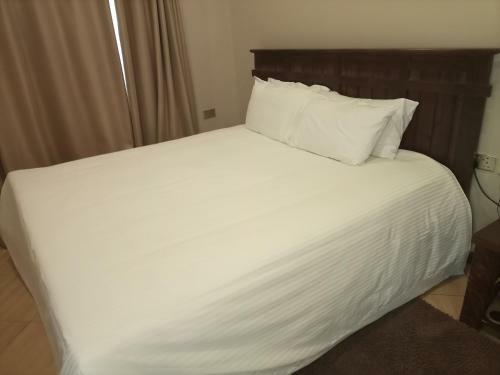 Bed & Breakfast Davis Tours Home