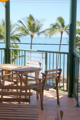 Aparthotel Shaws On The Shore