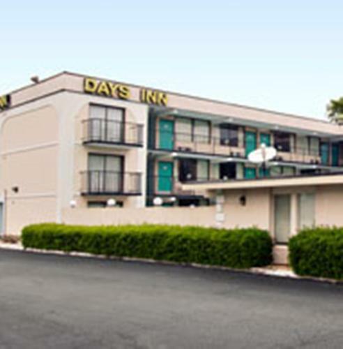 Motel Days Inn Raleigh South