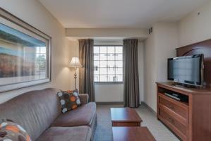 Hotel Staybridge Suites South Bend-university Area
