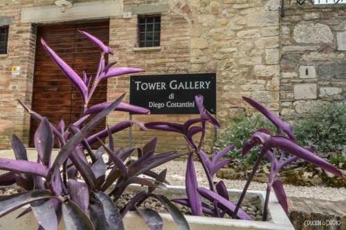 Hostal Torre Caetani- Night In A Medieval Tower