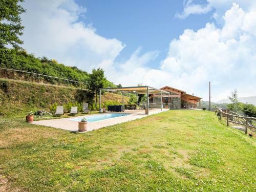 Vibrant Villa In Torre Di Ruggiero With Sauna