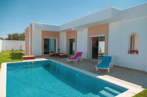 Villa Avec Piscine Priv�e Haut Standing 38846