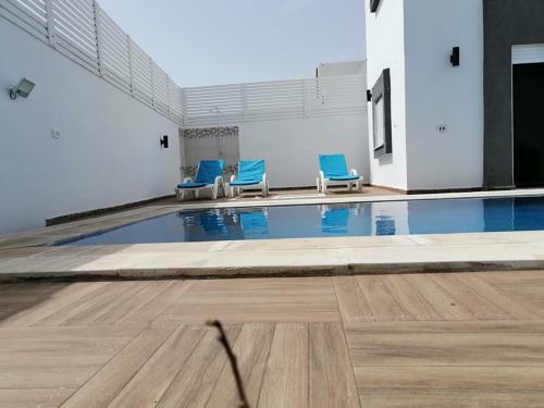 Villa Avec Piscine Priv�e 38639