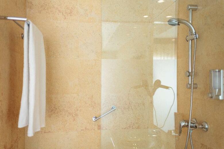 Hotel H2 Salymar