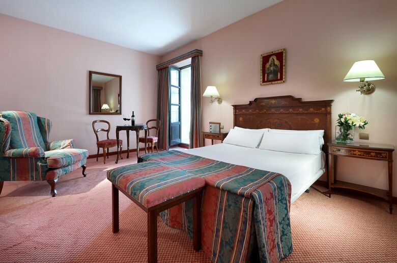 Hotel Crisol Monasterio De San Miguel