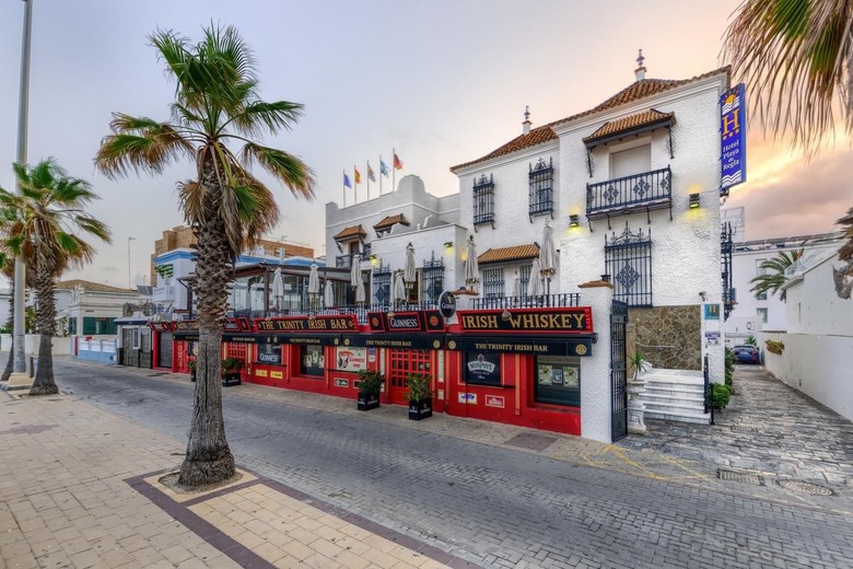 Hotel Playa De Regla
