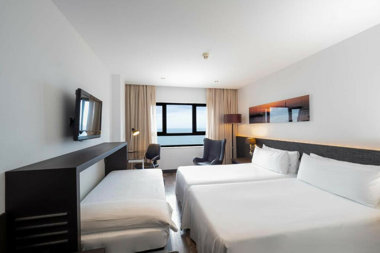 Hotel C�diz Paseo Del Mar Affiliated By Meli�