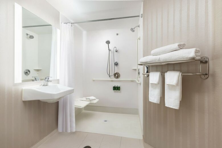 Hotel Springhill Suites Fresno