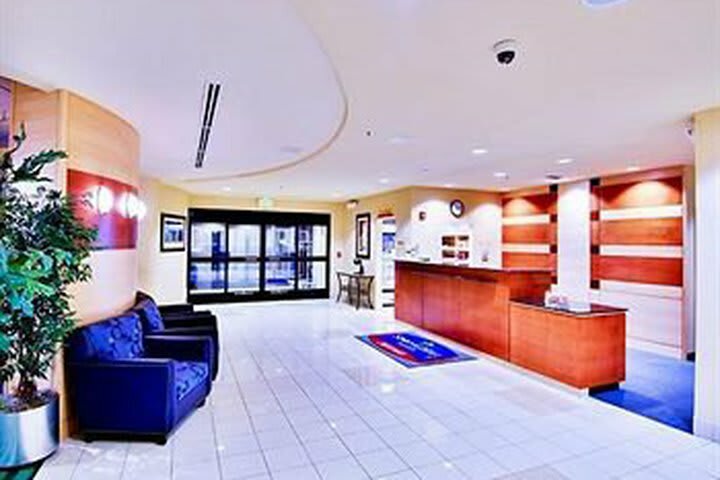 Hotel Springhill Suites Fresno
