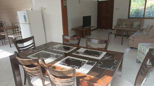 Dar Es Salaam Modern House Near Beach With Wifi