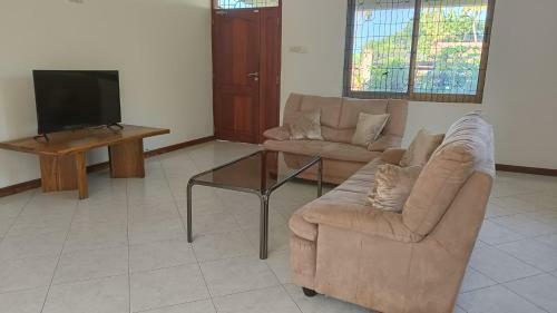 Dar Es Salaam Modern House Near Beach With Wifi