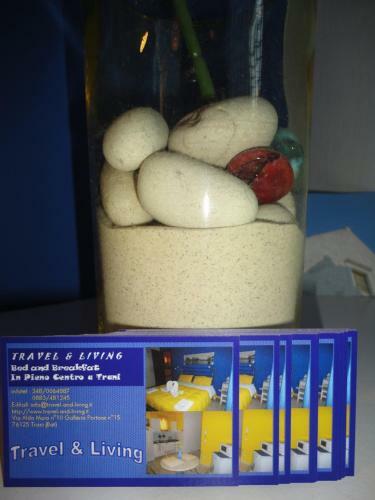 Hostal Travel And Living