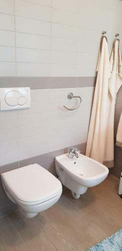 Apartamento Appartamento Olivi Mit Seeblick