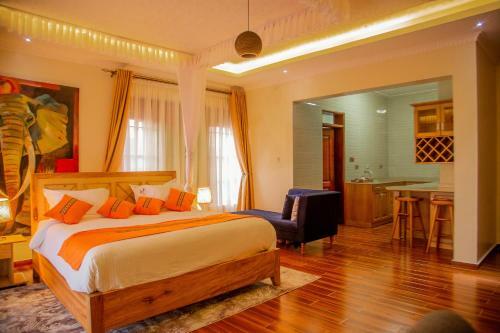 Hostal Savannah Suites