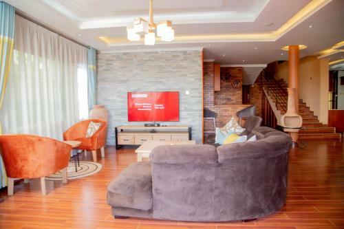 Hostal Savannah Suites