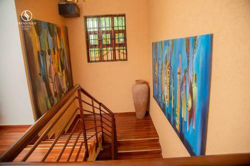 Hostal Savannah Suites