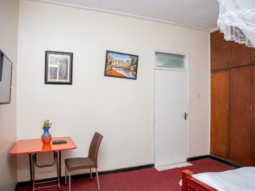 Bed & Breakfast Amrage Suites Muyenga