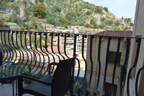Hostal New Casa Corvaja