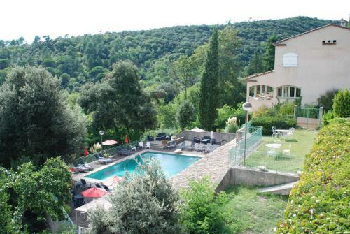 Hotel R�sidence Les 3 Barbus