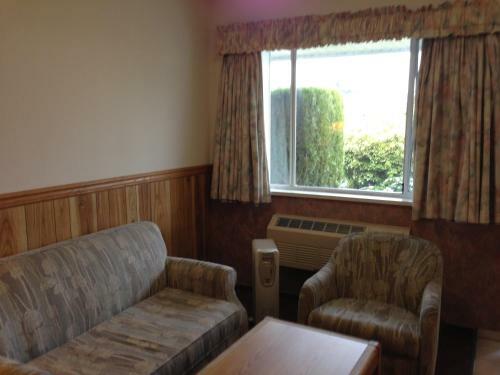 Rainbow Motor Inn
