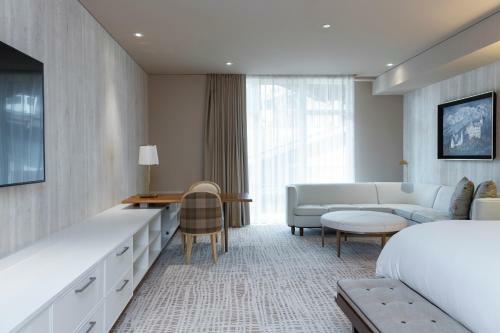 Hotel Goldener Hirsch Inn Park City