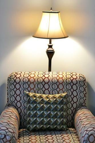 Anchor Inn Hotel And Suites
