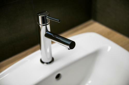 Sandown Park Hotel Noble Park