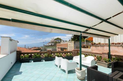 Sweet Taormina Apartment