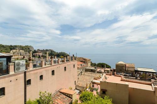 Sweet Taormina Apartment