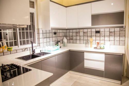 Apartamento Luxe-3bedroom Condo With Lake And Golfcourse Views