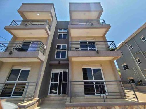 Apartamento Jd Elegant, Wifi Lake/cty View 1 Bed Apt Kampala.