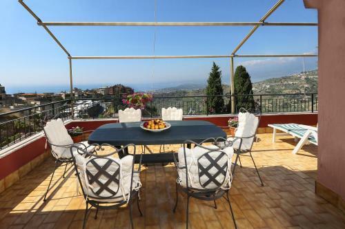Terrazza Sull'etna Holidays Apartment