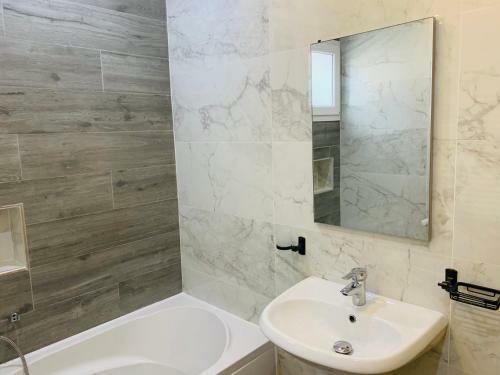 Apartamento Superbe Appartement 2 Avec Jacuzzi