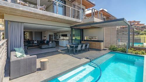 Villa 8 Oceans Edge, Zimbali Coastal Resort, Ballito