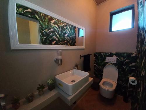 Hostal Le Bezz Guesthouse